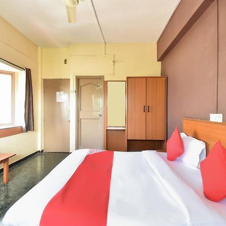 Oyo 63264 Hotel Shamiana Pandharpur Eksteriør bilde