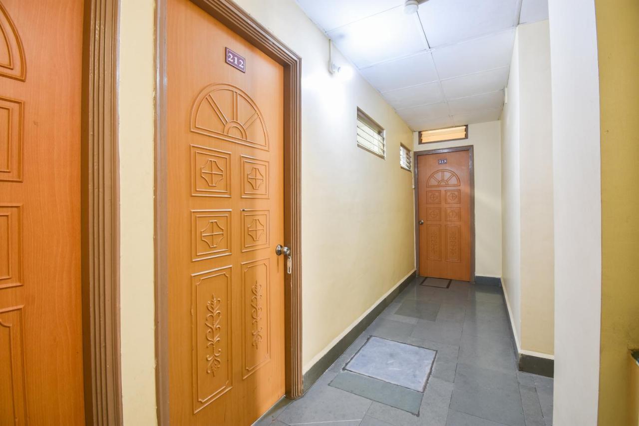 Oyo 63264 Hotel Shamiana Pandharpur Eksteriør bilde