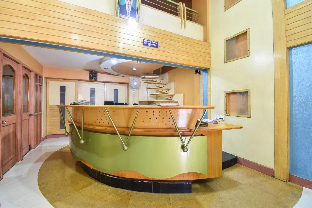 Oyo 63264 Hotel Shamiana Pandharpur Eksteriør bilde