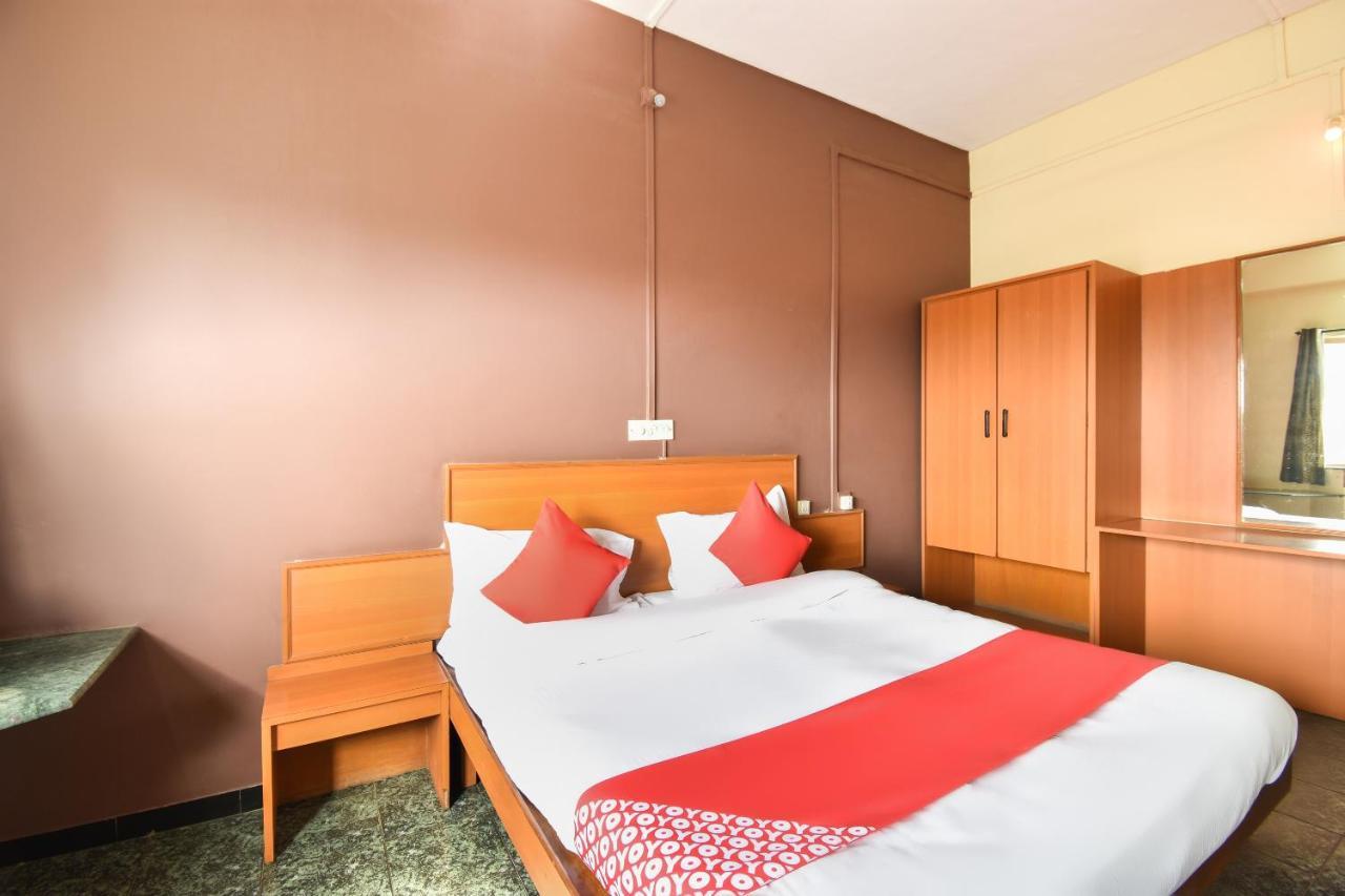 Oyo 63264 Hotel Shamiana Pandharpur Eksteriør bilde