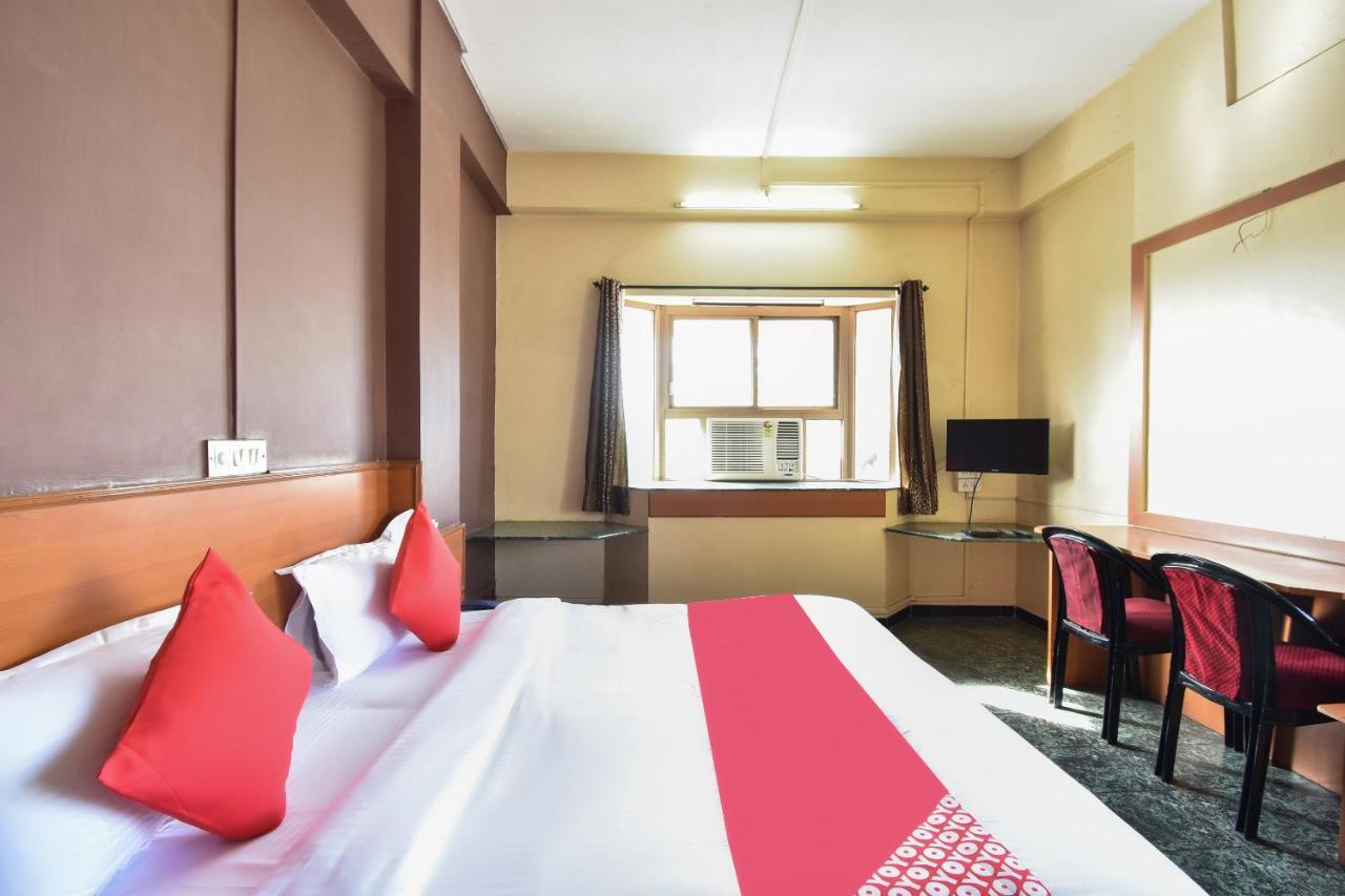 Oyo 63264 Hotel Shamiana Pandharpur Eksteriør bilde