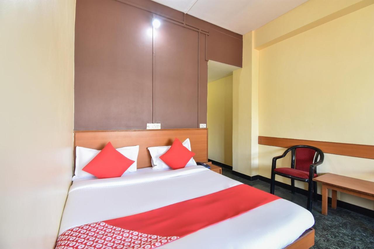 Oyo 63264 Hotel Shamiana Pandharpur Eksteriør bilde