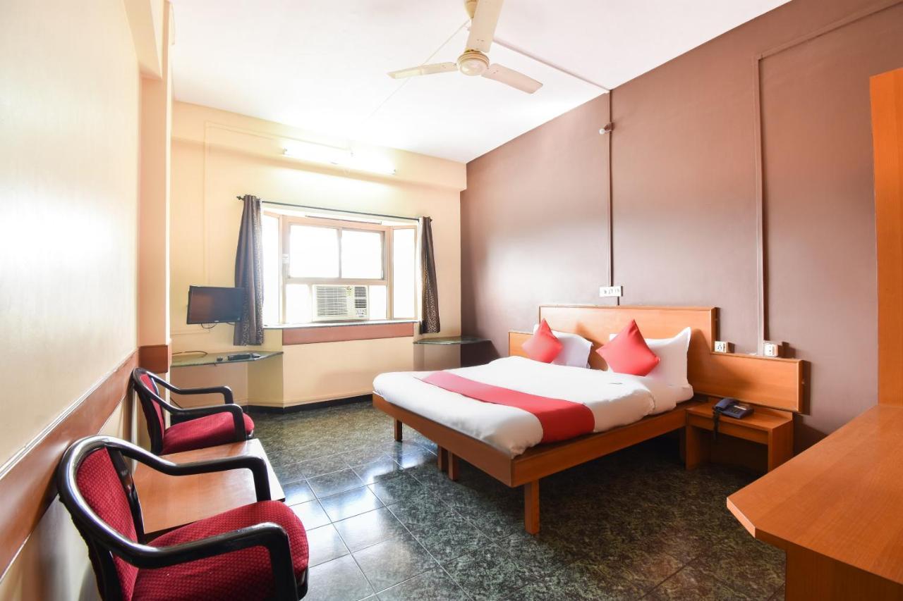 Oyo 63264 Hotel Shamiana Pandharpur Eksteriør bilde