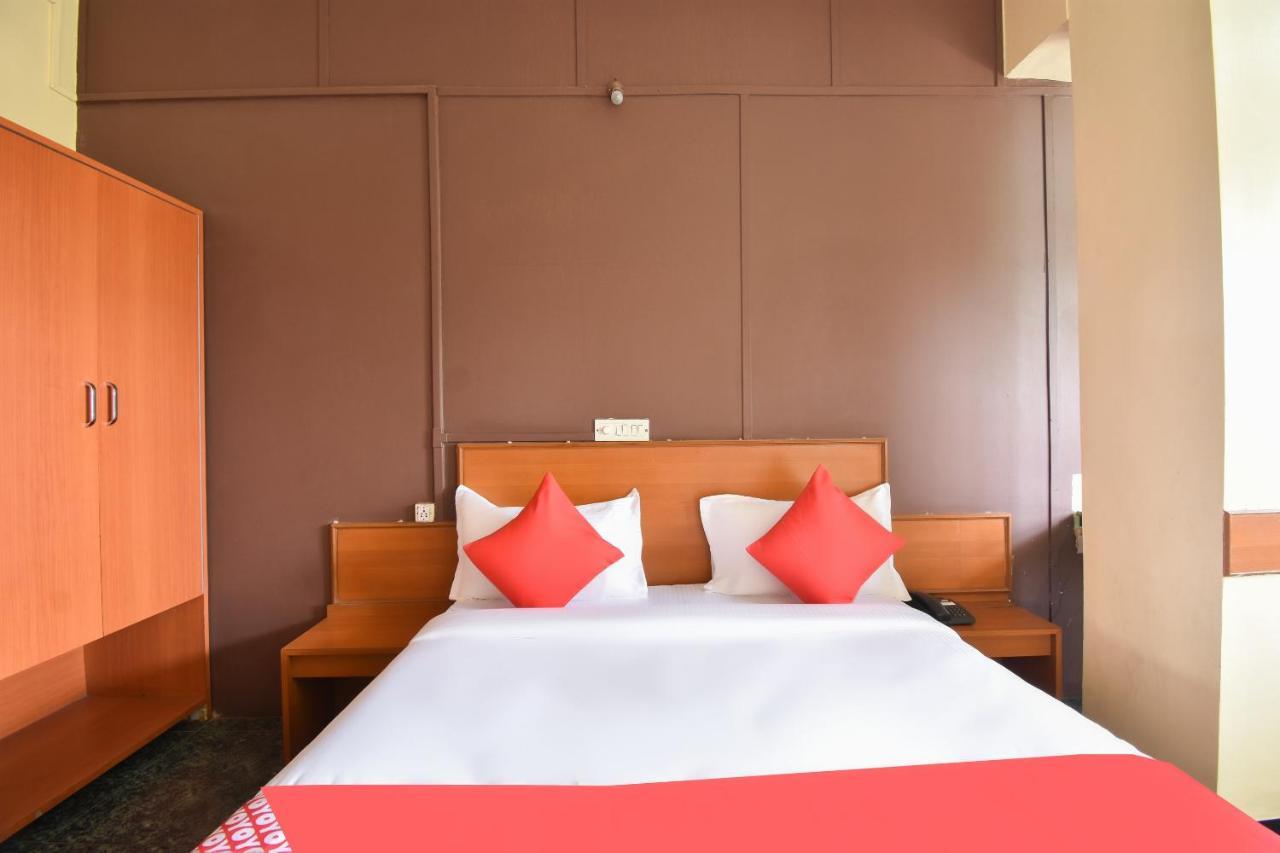 Oyo 63264 Hotel Shamiana Pandharpur Eksteriør bilde